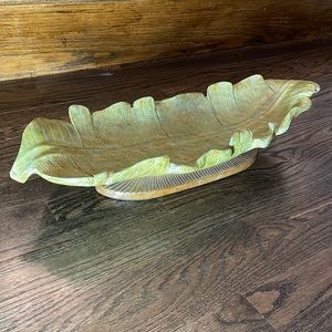Vintage 24″ Hand‑Carved Vietnamese Wood Leaf Tray – Large Serving Platter